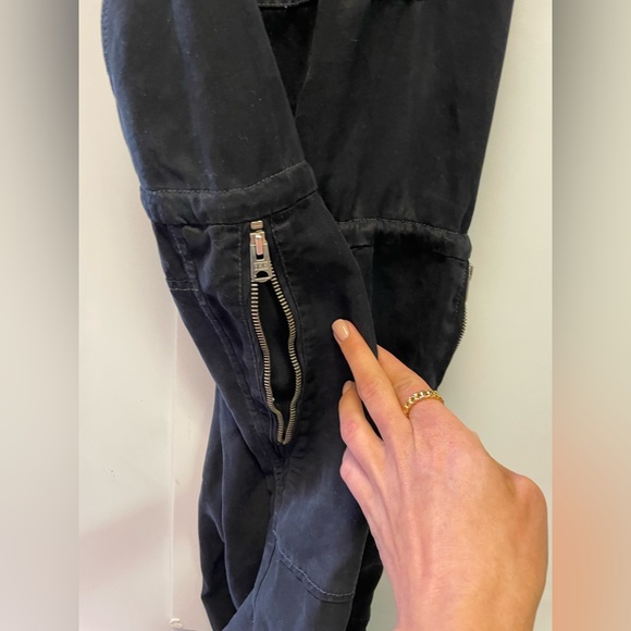 Black Aritzia overalls size SM - Picture 3 of 6
